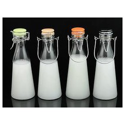 新品密封玻璃牛奶瓶市场价格，玻璃牛奶瓶供货厂家