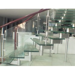 钢化玻璃规格：玻扬节能钢化玻璃提供的钢化玻璃要花多少