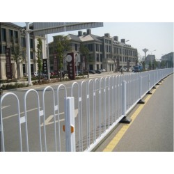 广东规模大的道路护栏生产基地 道路防护栏