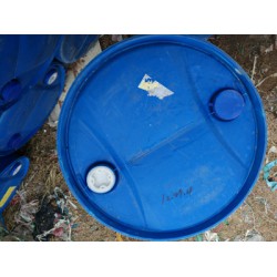 回收海绵油桶_寻求有信誉度的惠州回收塑胶油桶服务，就到东莞市常平正鑫油桶厂