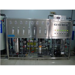 单晶硅芯片清洗高纯水设备价格，上海纯水制取设备