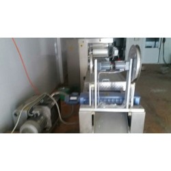 二手拉伸膜真空包装机