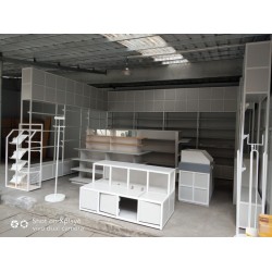 目前市场烤漆展柜价格的差异化及趋势的变化