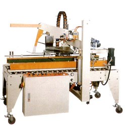 恩平自动封箱机在纸箱行业起来推动作用