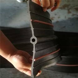 带膨胀线的橡胶止水带是什么样的？