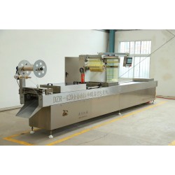 全自动拉伸膜真空包装机 压缩饼干真空机 麻辣条包装机