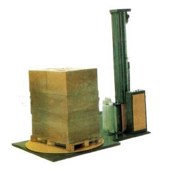 珠海外贸出口可用薄膜缠绕机给货物添加保护层