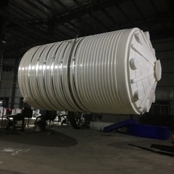 400000化工储水桶蓄水罐 塑料水塔 聚乙烯储罐40吨
