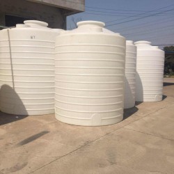 8吨塑料水塔蓄水桶pe水箱晒水储水桶环保专业批发价格便宜