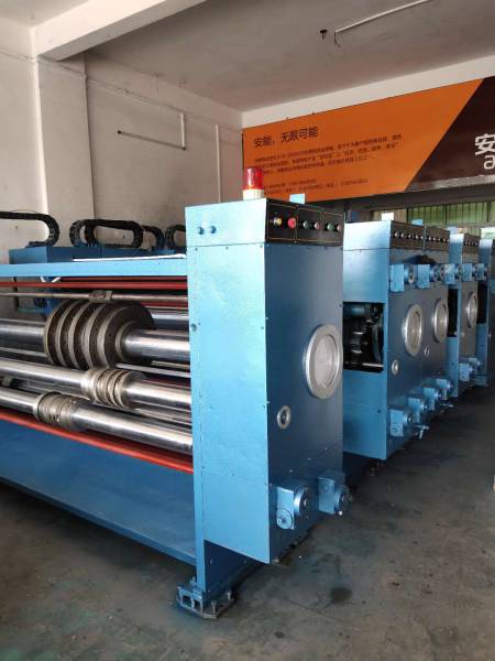 供应 二手纸箱机械 三色印刷开槽机