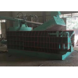 二手打包机，侧翻包液压打包机，金属破碎机械，宏强液压