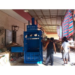 纸品厂打包机，纸品压缩打包机，纸品回收打包机