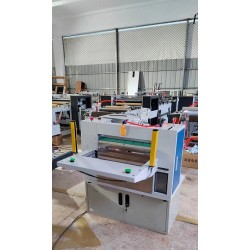 桌面式服装打包机、自动贴单爆款书本打包机 温州快递打包机