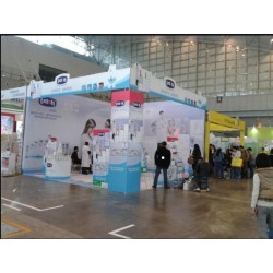 西安国际会展中心kt板,展位桁架.旗帜,易拉宝门形定做